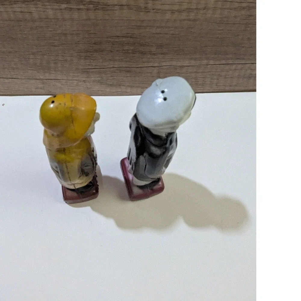 Vintage HK Old Salty and Capn Pepper Plastic Salt and Pepper Shaker Set Nautical